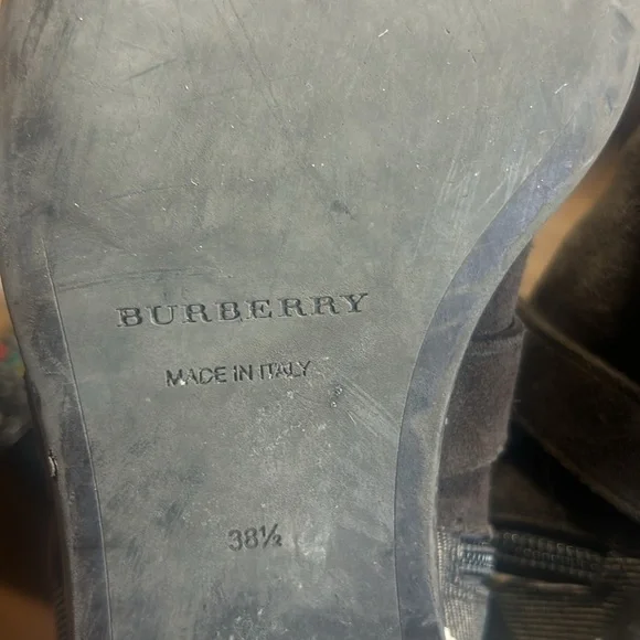 Authentic BURBERRY booties - Picture 6 of 8